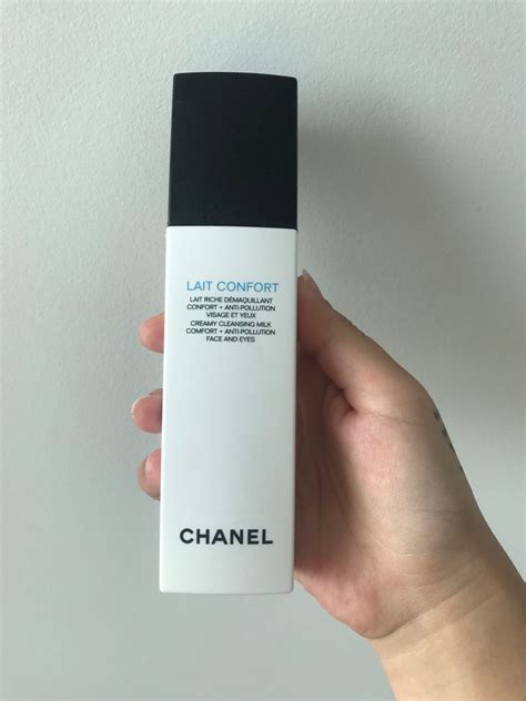 Review: Chanel Mousse and Lait Confort Cleansers